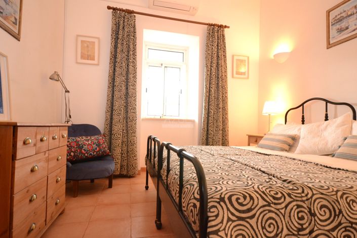 Image No.15-2 Bed Villa for sale