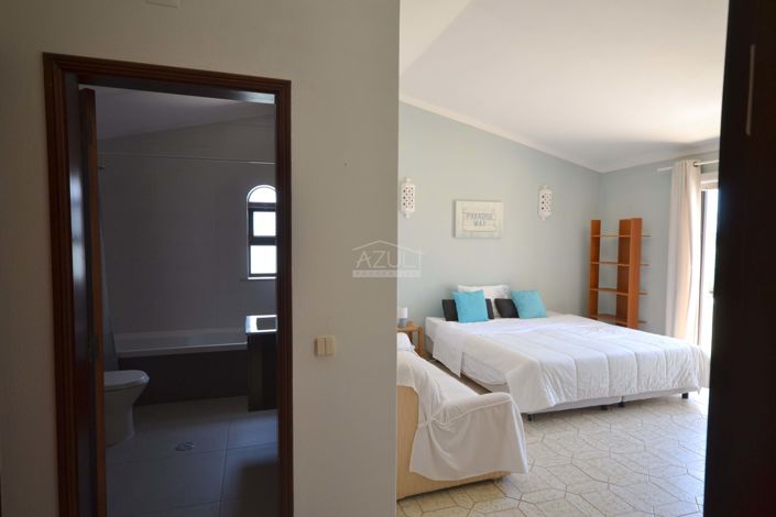 Image No.19-Villa de 4 chambres à vendre à Loule