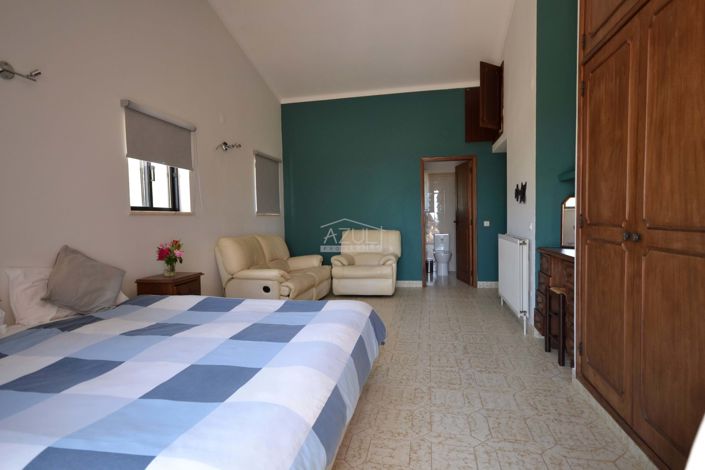 Image No.32-Villa de 4 chambres à vendre à Loule