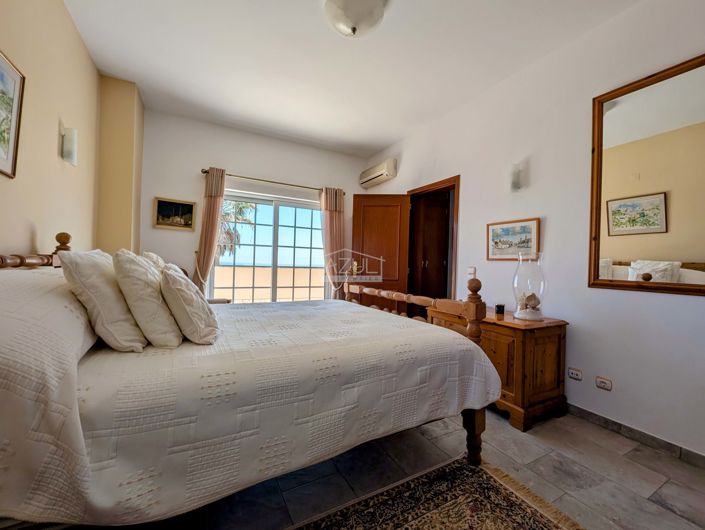 Image No.19-4 Bed Villa for sale