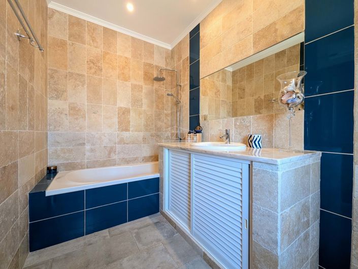 Image No.22-4 Bed Villa for sale