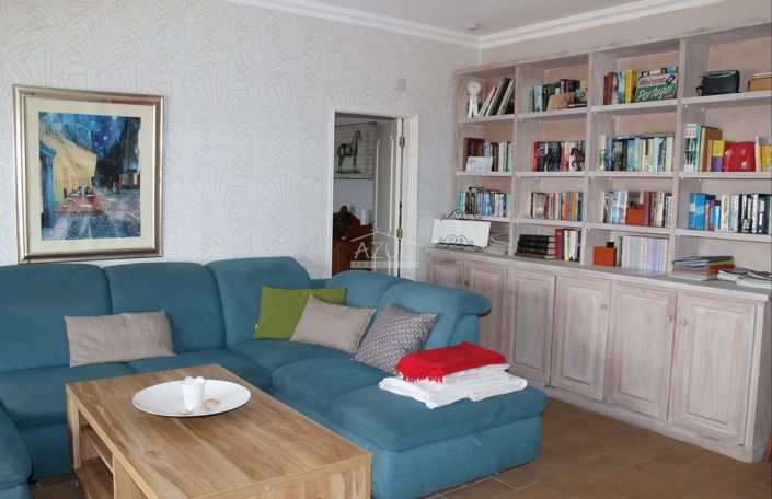 Image No.14-5 Bed Villa for sale