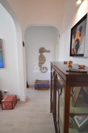 2425-352868-1254606e3c95c5e5ce938638595c7f664