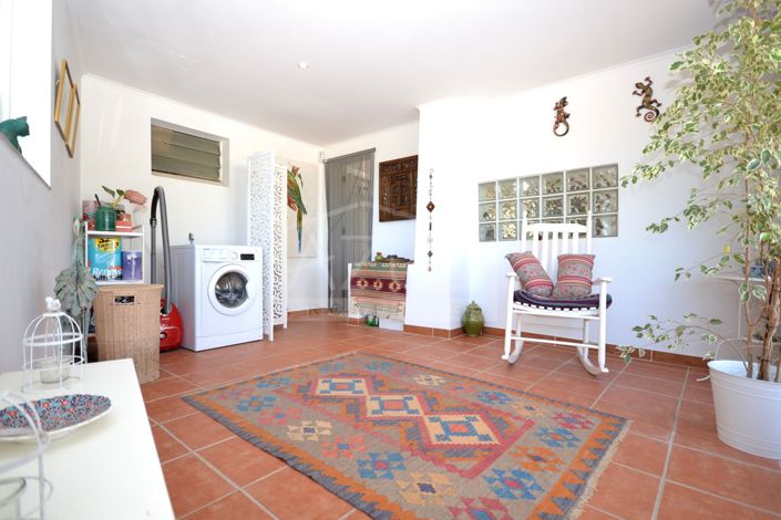 Image No.18-2 Bed Villa for sale