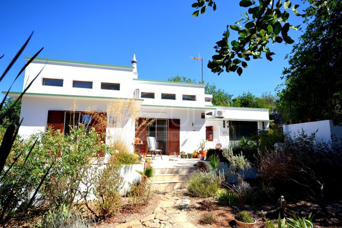 Image No.2-2 Bed Villa for sale