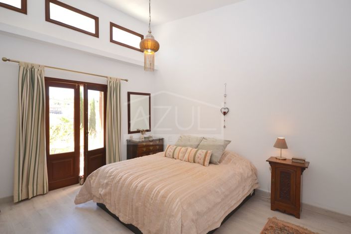 Image No.23-2 Bed Villa for sale