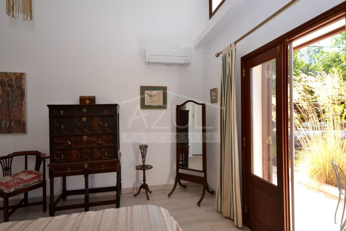 Image No.24-2 Bed Villa for sale