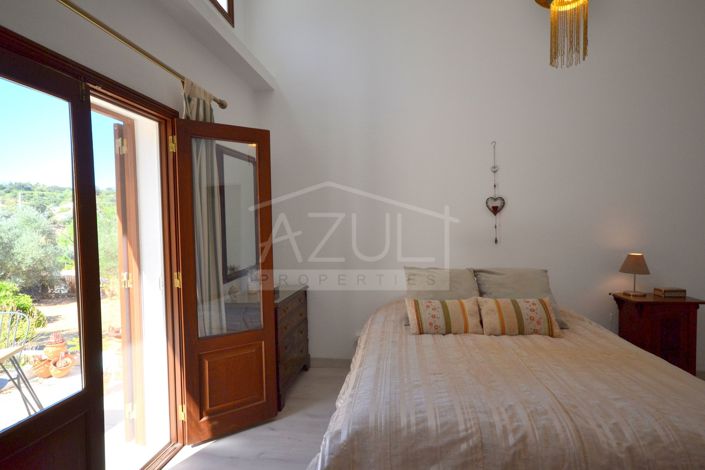 Image No.25-2 Bed Villa for sale
