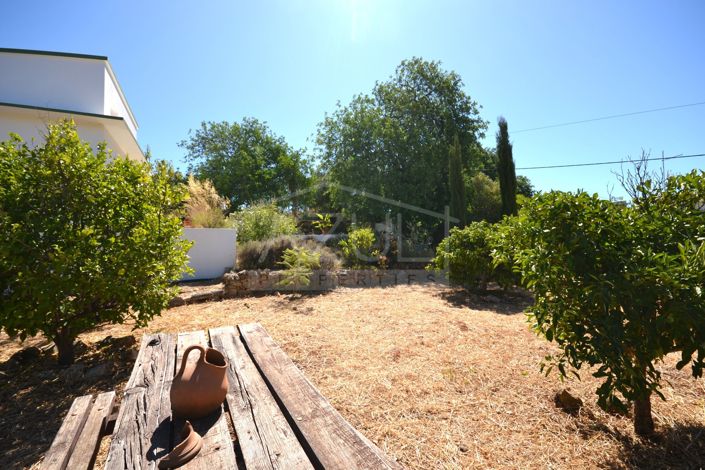 Image No.40-2 Bed Villa for sale