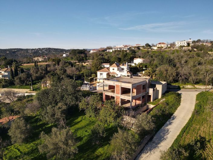 Image No.2-Terrain de 4 chambres à vendre à Loule