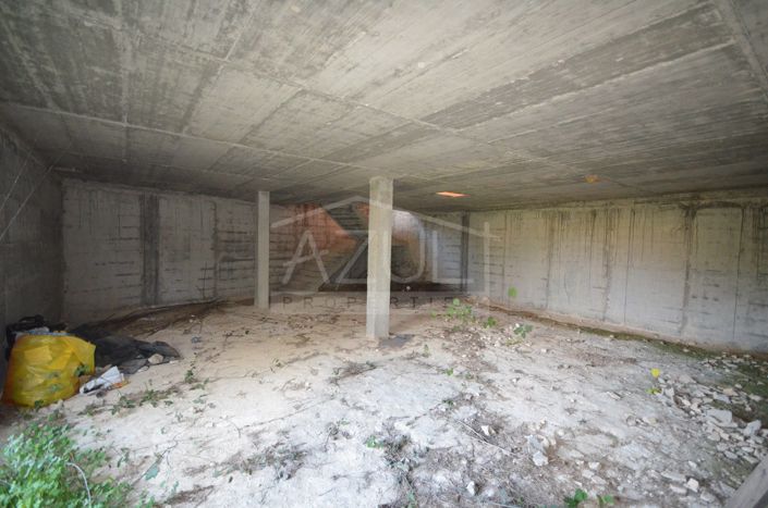 Image No.38-4 Bed Plot for sale