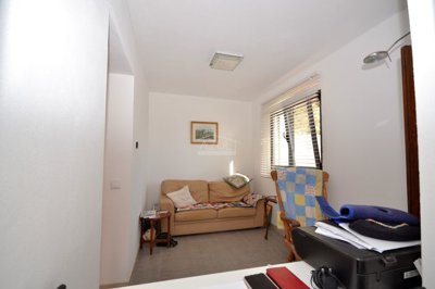 2425-360273-1254606e3c95c5e5ce938638595c7f664