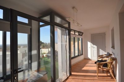 2425-360273-1254606e3c95c5e5ce938638595c7f664