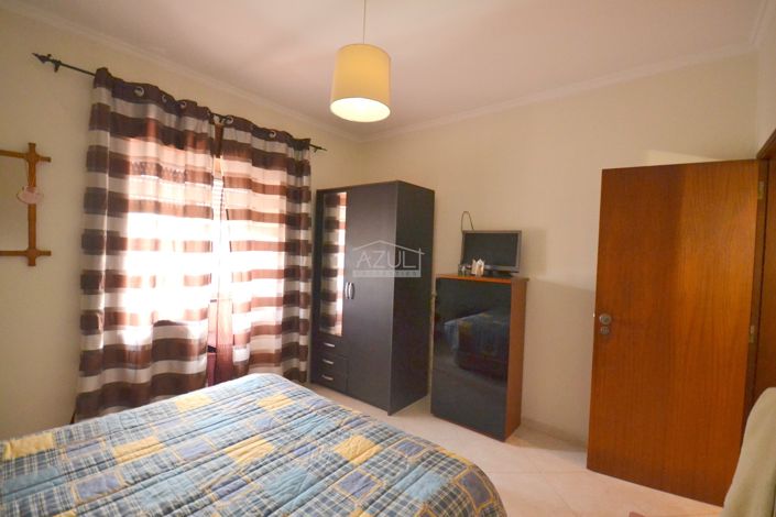 Image No.10-4 Bed Villa for sale