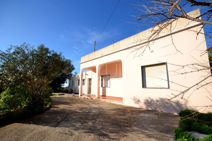 Image No.18-4 Bed Villa for sale