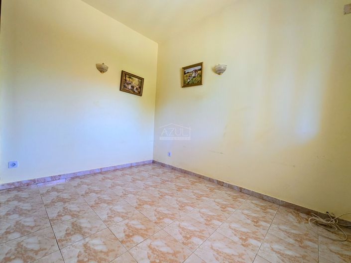 Image No.11-1 Bed Villa for sale