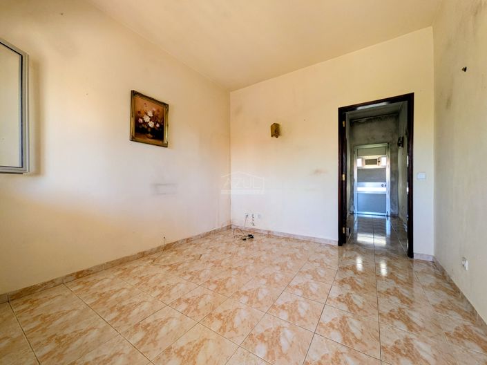 Image No.7-1 Bed Villa for sale