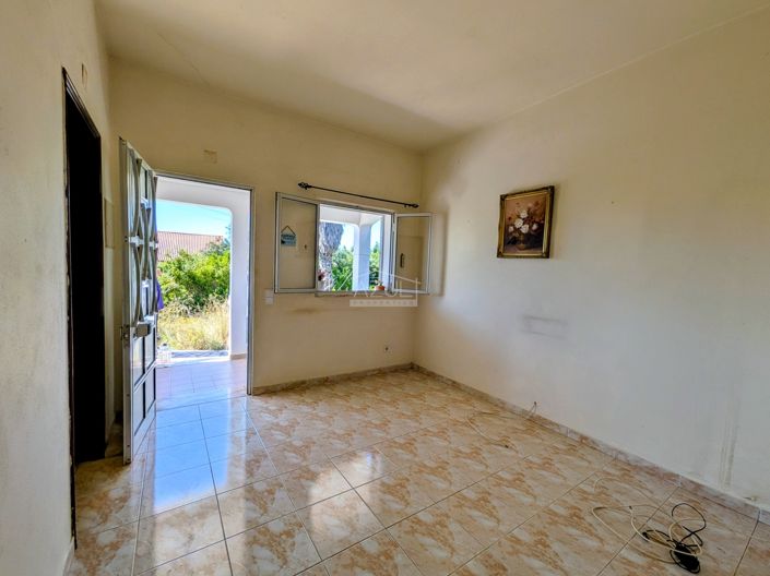 Image No.8-1 Bed Villa for sale