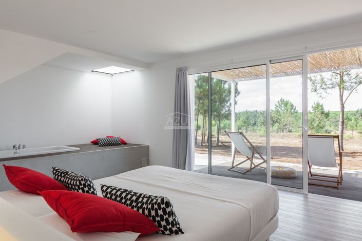 Image No.39-31 Bed Villa for sale