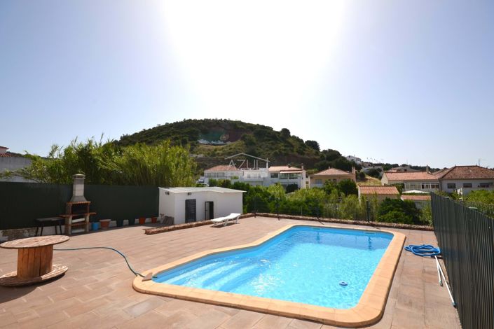 Image No.2-4 Bed Villa for sale