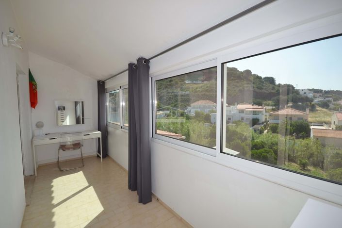 Image No.25-4 Bed Villa for sale