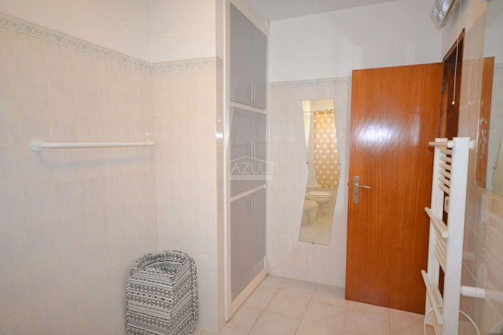 Image No.28-4 Bed Villa for sale