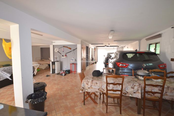 Image No.34-4 Bed Villa for sale