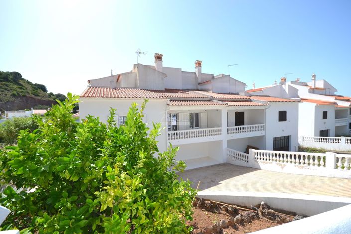 Image No.4-4 Bed Villa for sale
