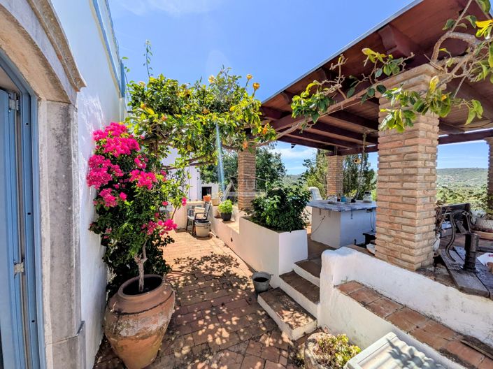 Image No.25-2 Bed Villa for sale