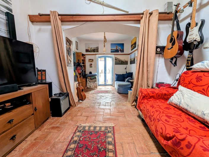 Image No.5-2 Bed Villa for sale