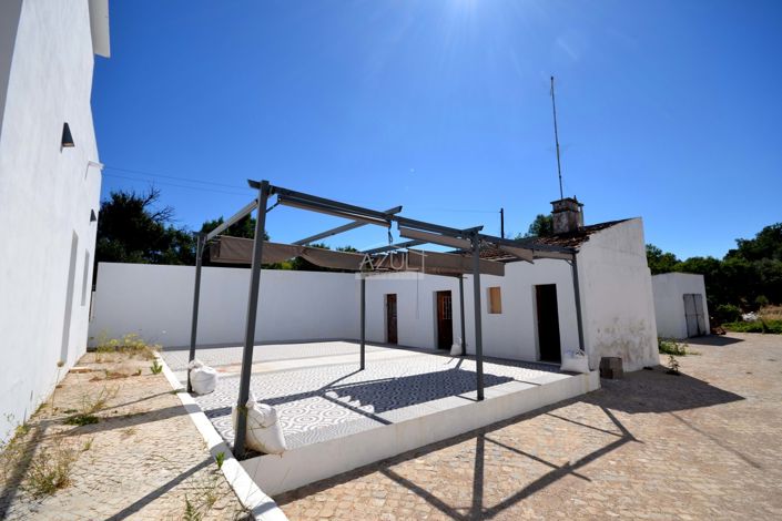 Image No.27-3 Bed Villa for sale