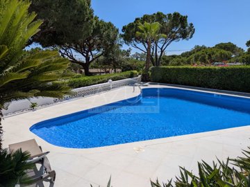 2425-378853-3f50b7e2732348c85afc9808d6ea52bbe