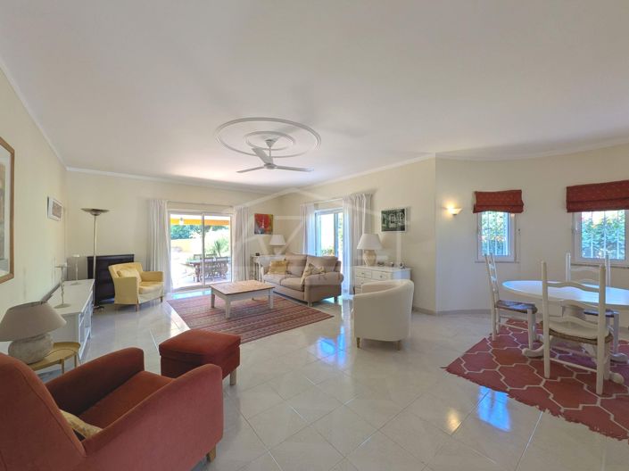 Image No.8-4 Bed Villa for sale
