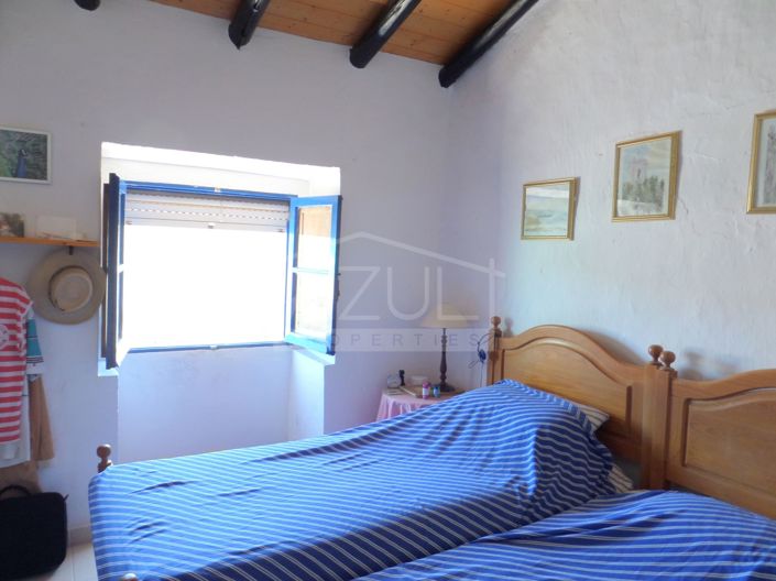 Image No.11-2 Bed Townhouse for sale