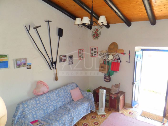 Image No.7-2 Bed Townhouse for sale