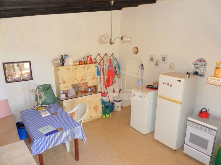 Image No.9-2 Bed Townhouse for sale