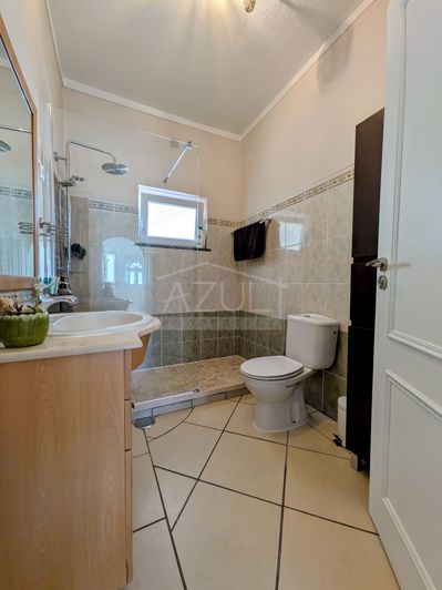 Image No.12-4 Bed Villa for sale