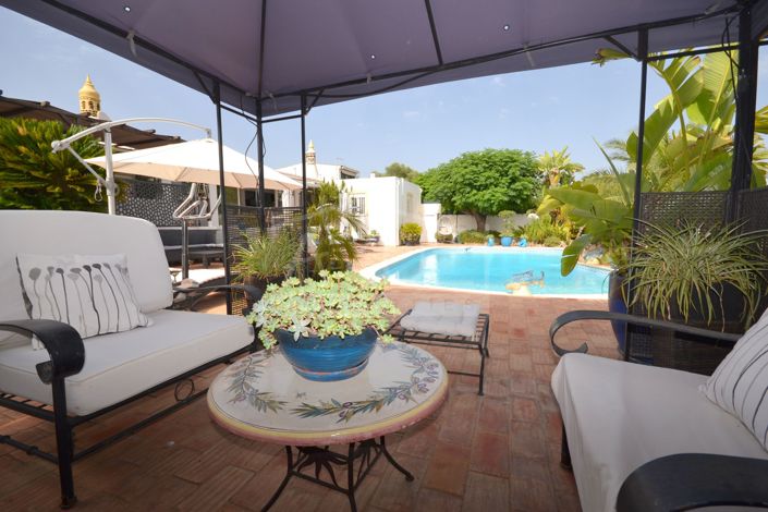 Image No.2-Villa de 2 chambres à vendre à Loule