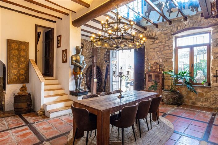 Image No.12-6 Bed Finca for sale