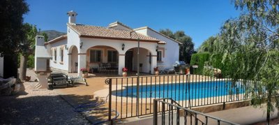 9713-villa-for-sale-in-orba-244777-large