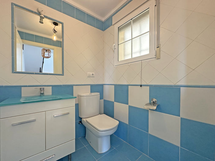 Image No.36-3 Bed Villa for sale