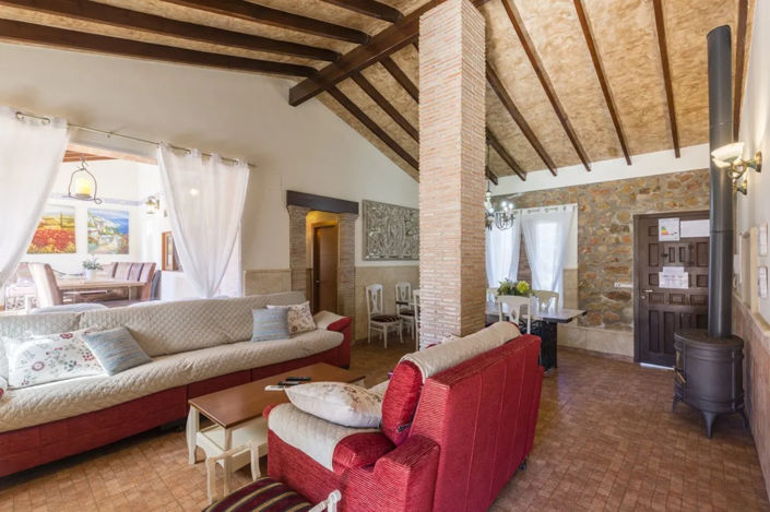 Image No.44-10 Bed Property for sale