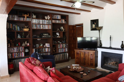12394-villa-for-sale-in-orba-287562-large