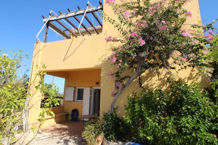 Image No.2-Maison de 3 chambres à vendre à Plaka