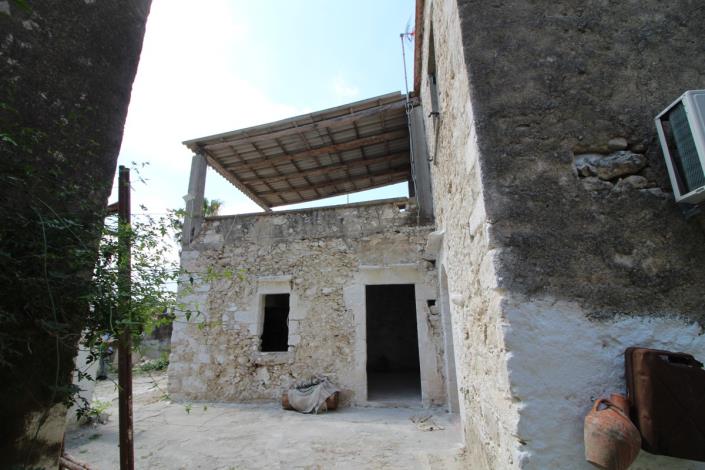 Image No.23-Maison de village de 4 chambres à vendre à Kalyves