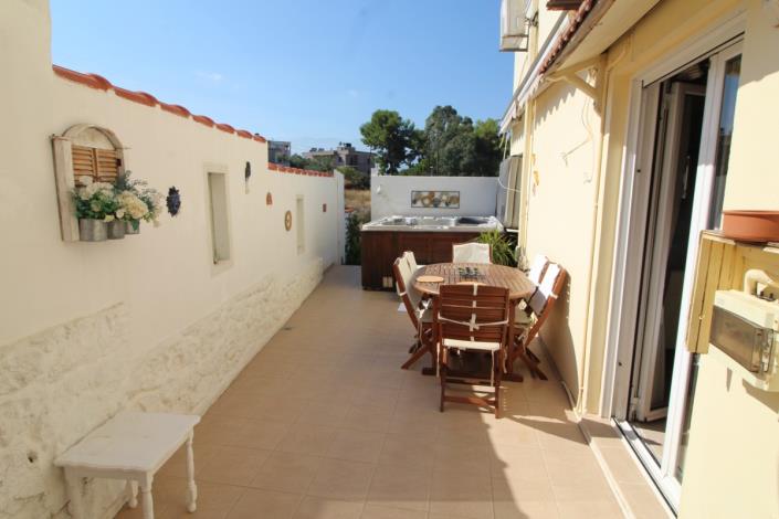 Image No.4-2 Bed Villa for sale