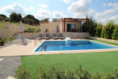6 Bed Villa for sale