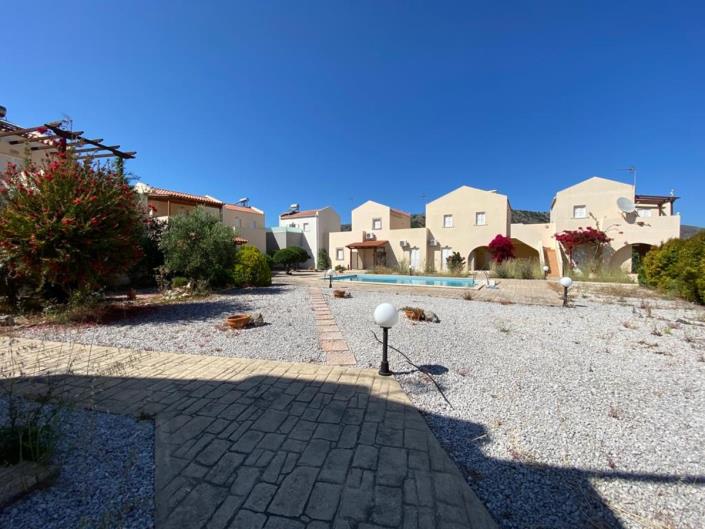 Image No.12-1 Bed Villa / Detached for sale