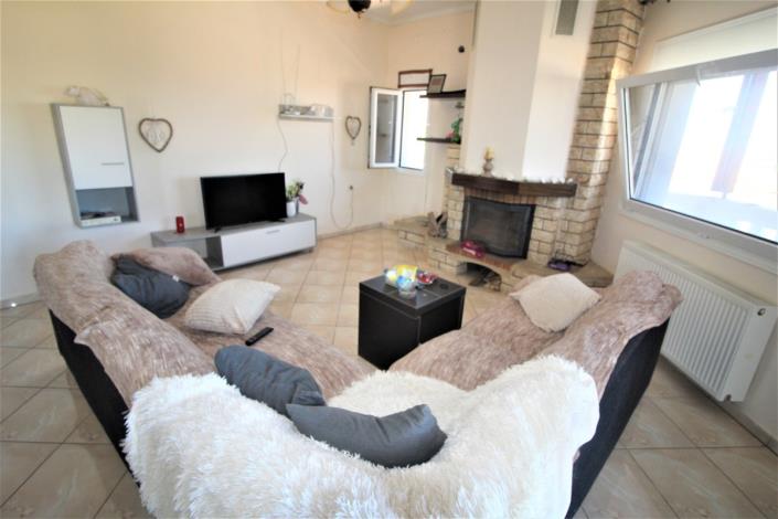 Image No.8-Appartement de 3 chambres à vendre à Megala Chorafia