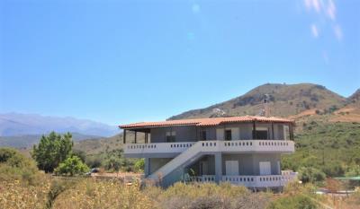 Appartement de 3 chambres à vendre à Megala Chorafia